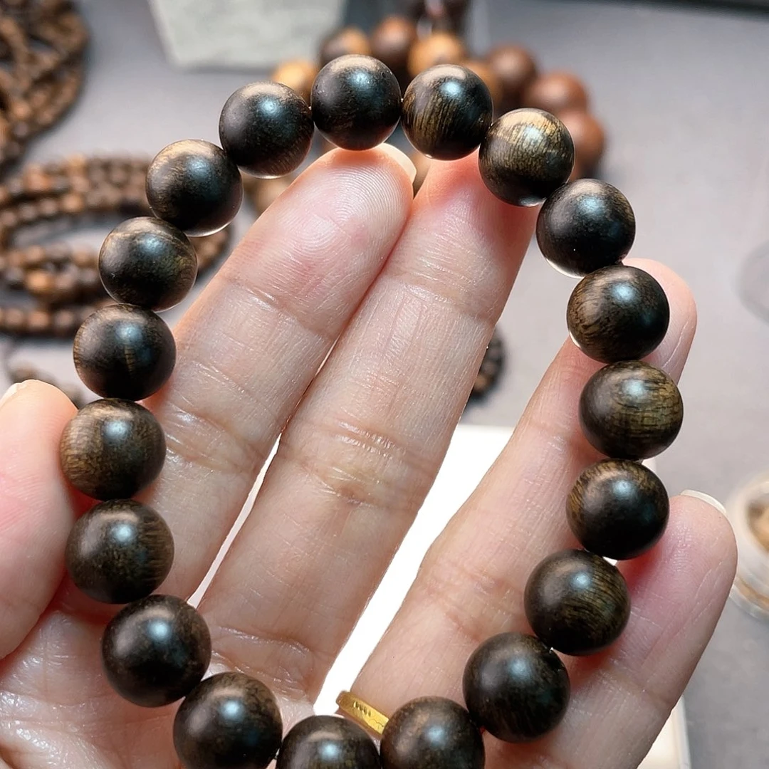 沉香手串台***兔白棋瘤疤1.0