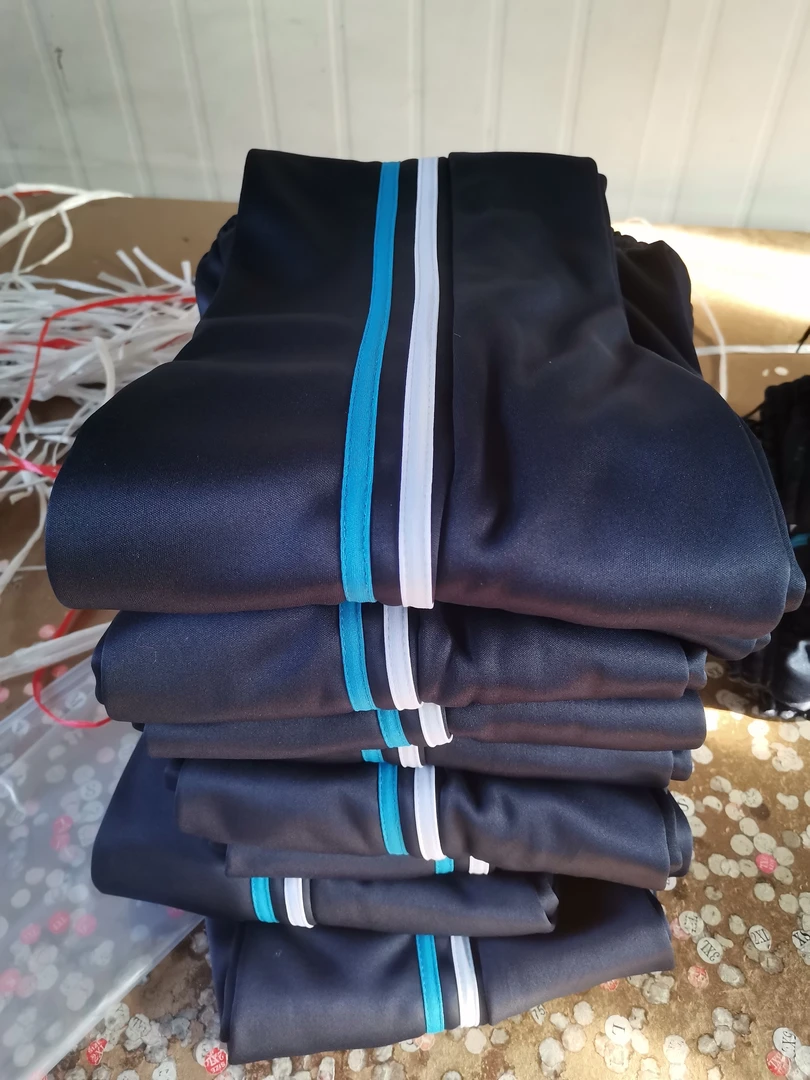 校服裤子藏青色加绒白兰杠直筒校裤
