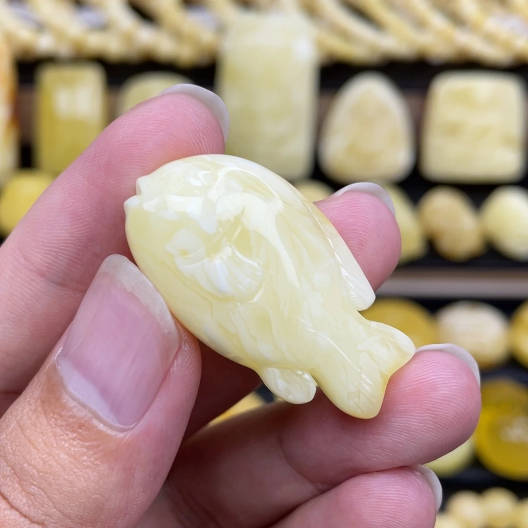 裸石琥珀未镶嵌琥珀蜜蜡