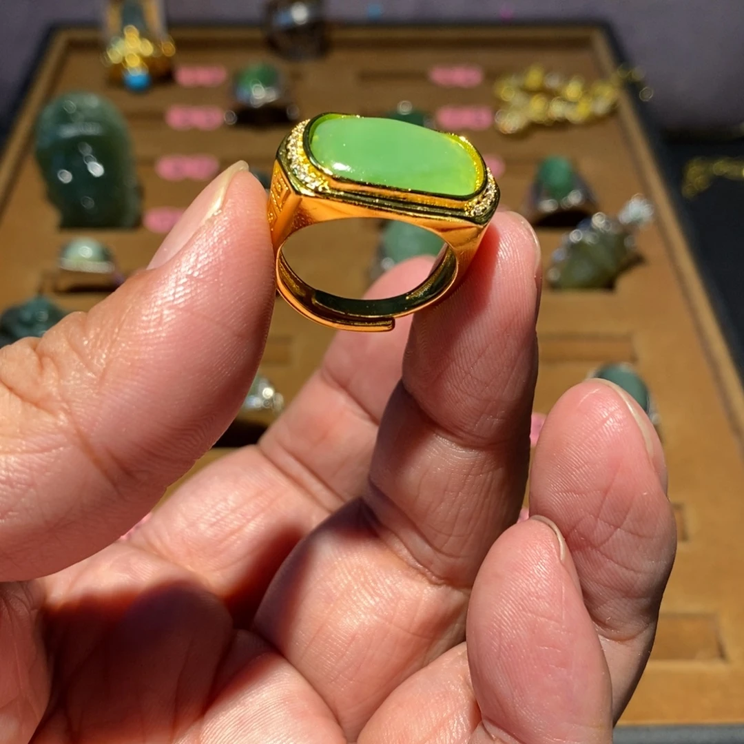 和田玉未镶嵌戒指