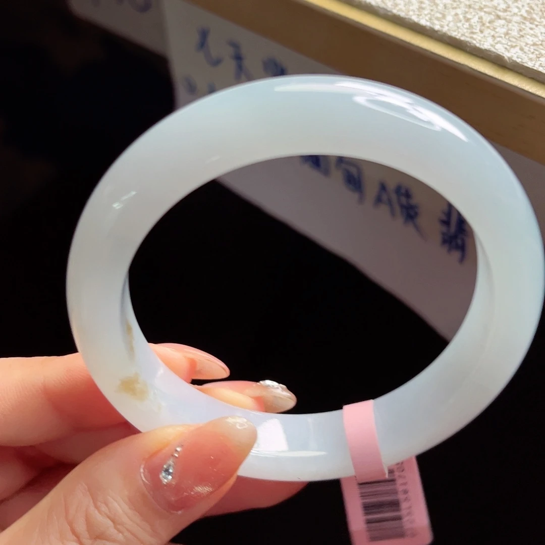 翡翠未镶嵌手镯手镯