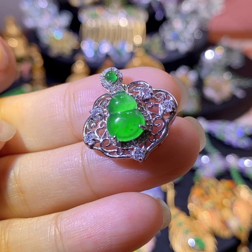 【闪购商品】银S925镶嵌挂件翡翠