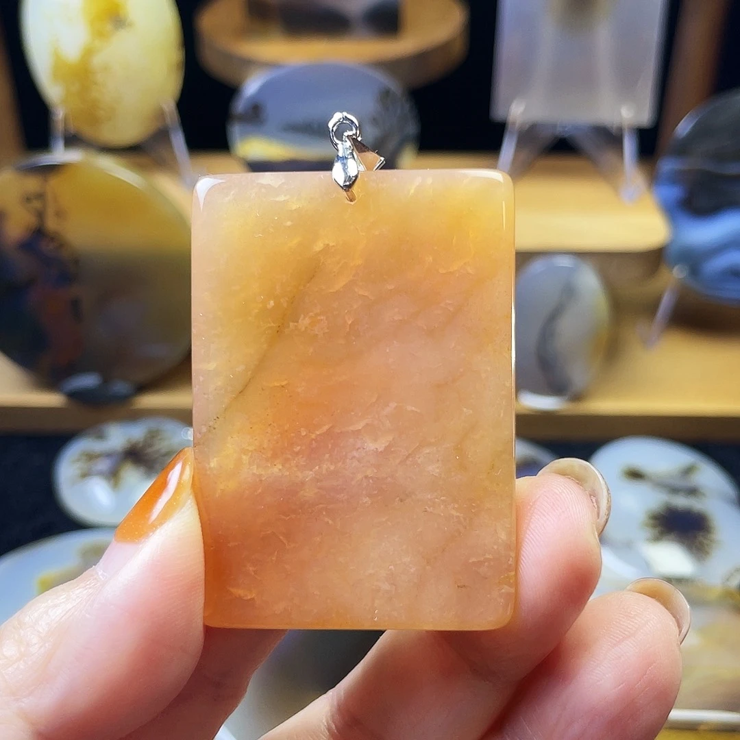 玛瑙/玉髓未镶嵌吊坠