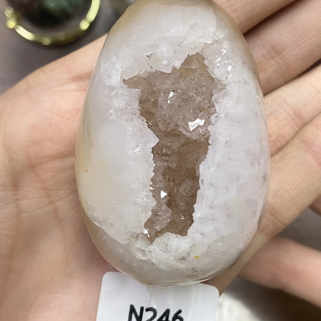 玛瑙/玉髓未镶嵌天然玛瑙龙蛋