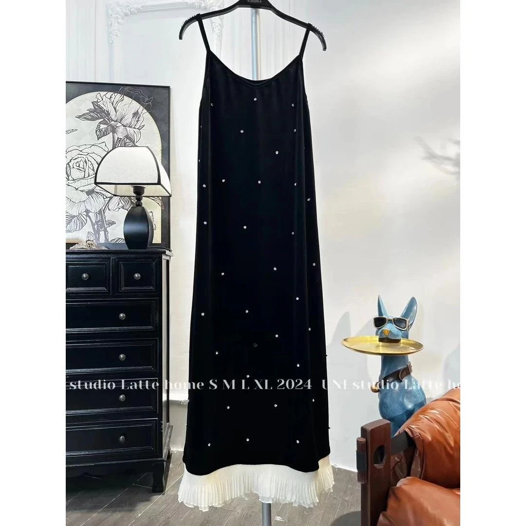 YUY(富家千金)小香风黑色丝吊带连衣裙女气质名媛春季2024