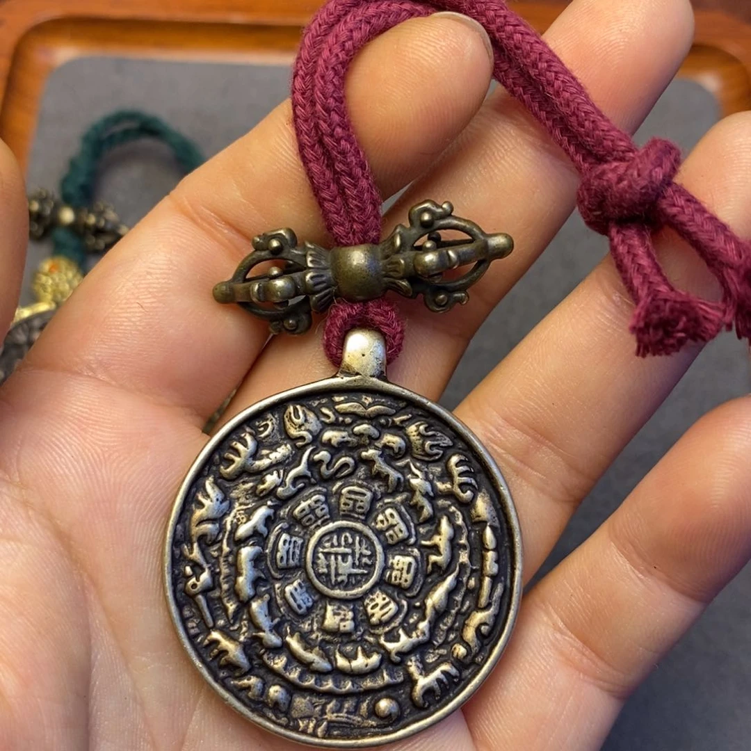 【闪购商品】泥塑闫****）藏传牌子……