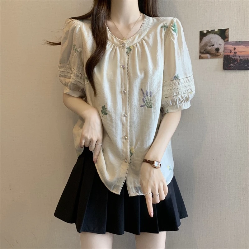 刺绣衬衫女短袖2025夏季新款宽松法式泡泡袖减龄显瘦圆领衬衣
