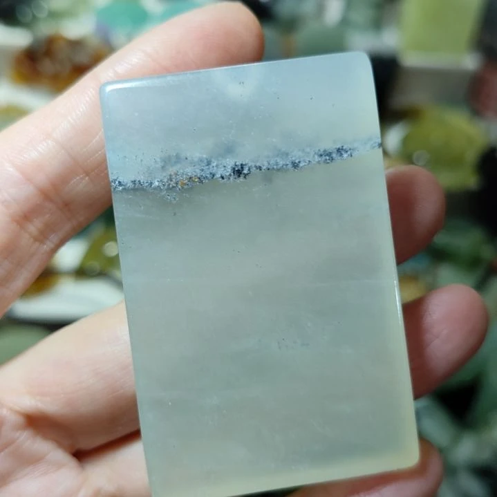 岫玉未镶嵌挂坠款式