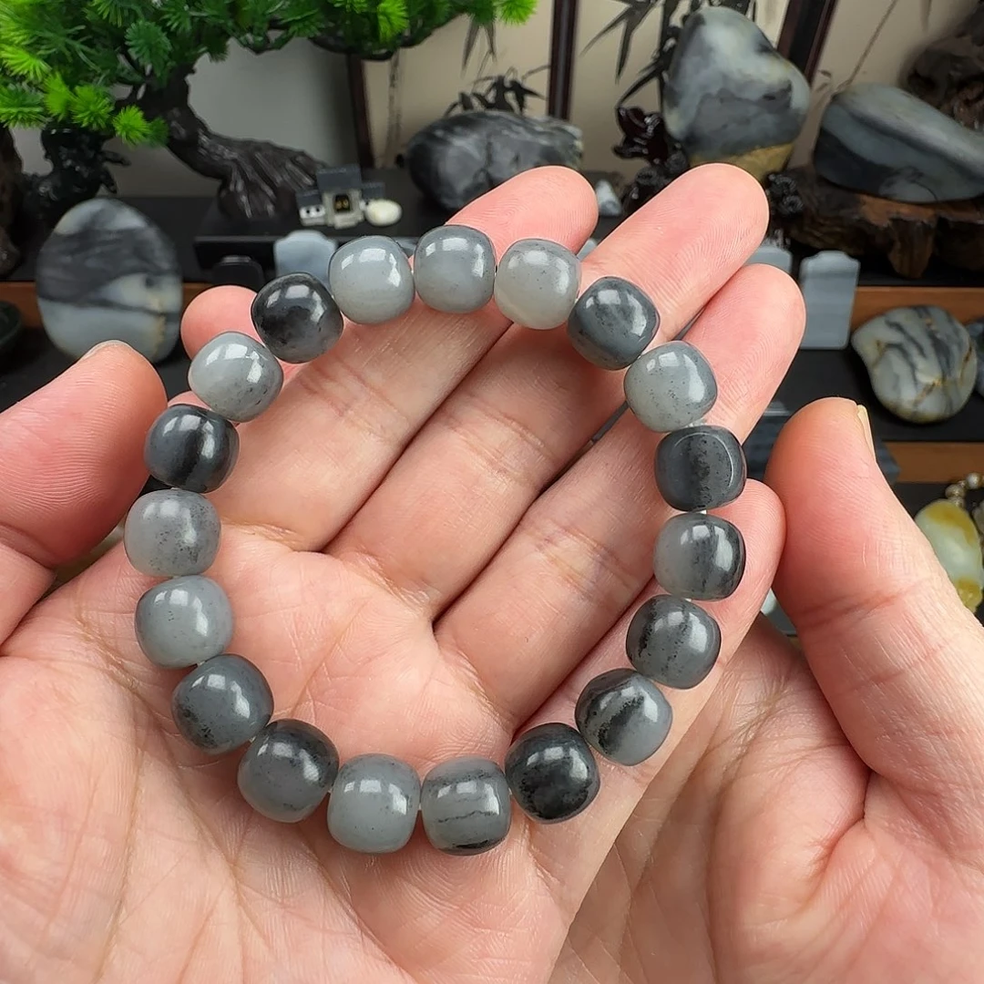 平***瓜和田玉未镶嵌挂件