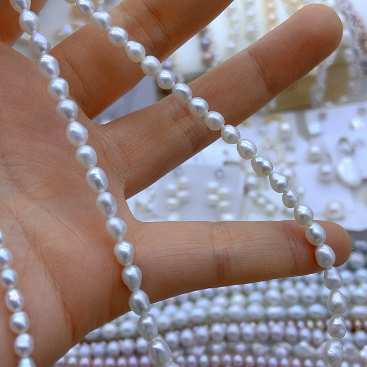 淡水珍珠颈饰未镶嵌