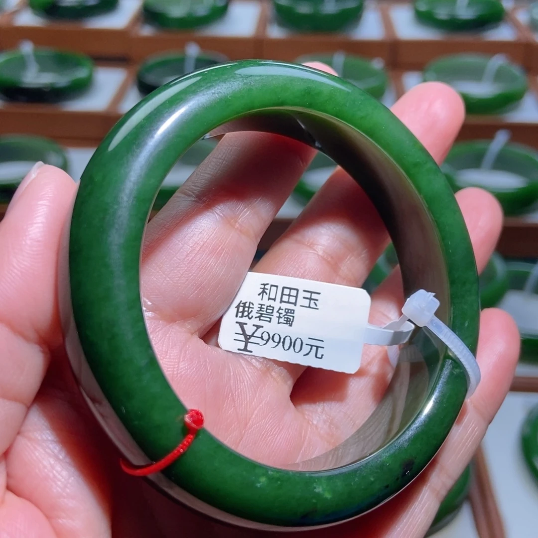 和田玉（碧玉）未镶嵌手镯菠菜绿5657