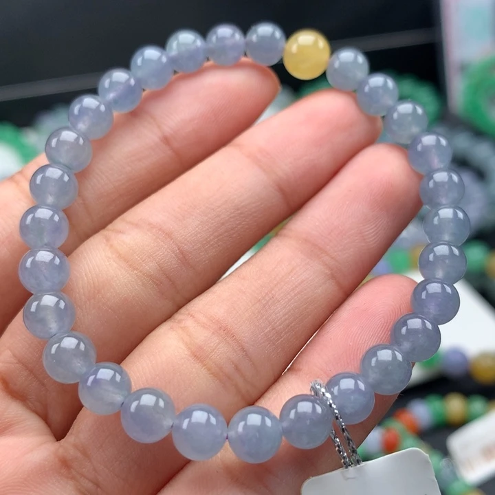 翡翠手镯未镶嵌卡