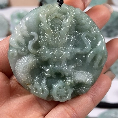 翡翠颈饰未镶嵌龙凤呈祥两面工福利翡翠