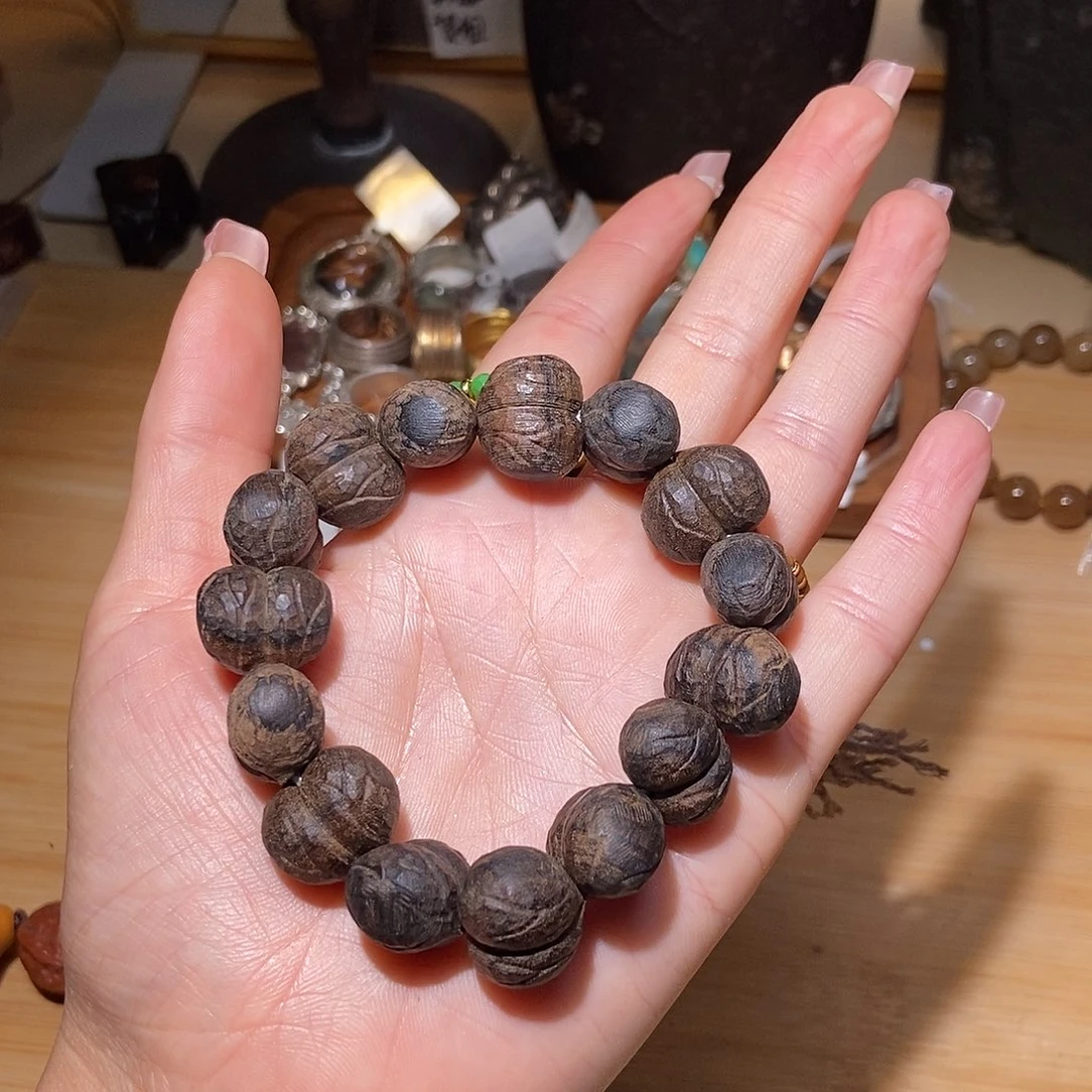 【闪购商品】翡翠未镶嵌颈饰我