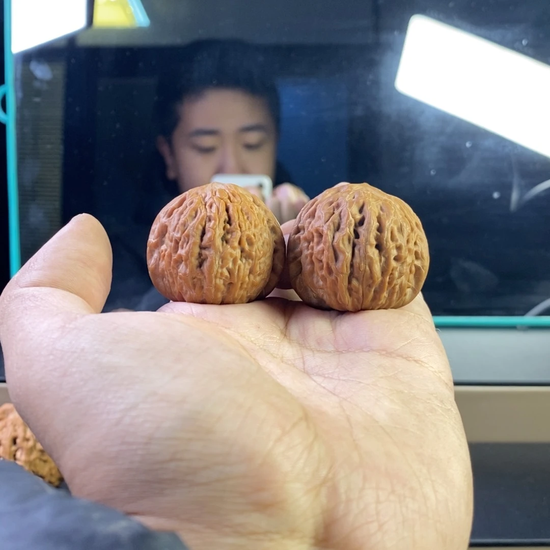 猪***森吊坠文玩核桃铁锤38