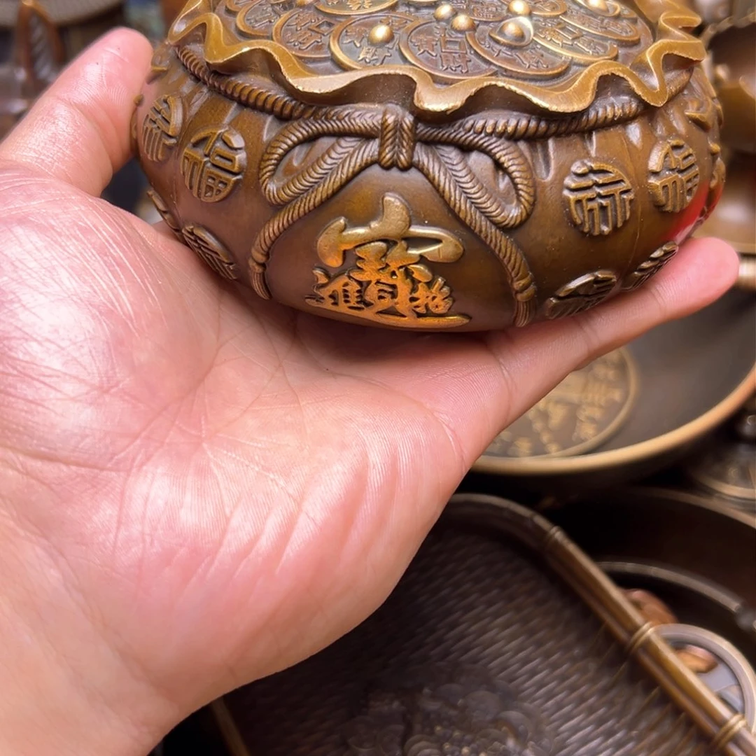 精美铜器点击下单