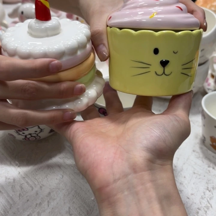 紫砂在干嘛呀亲爱呢