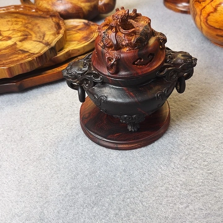 吃*馍老挝大红酸枝香炉一个