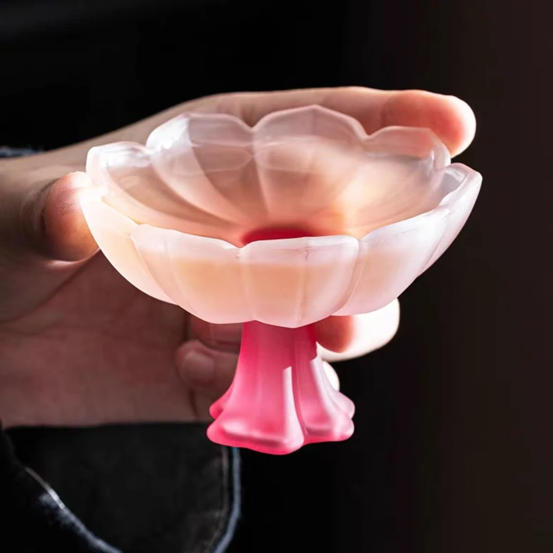 粉色莲花高足品茗杯