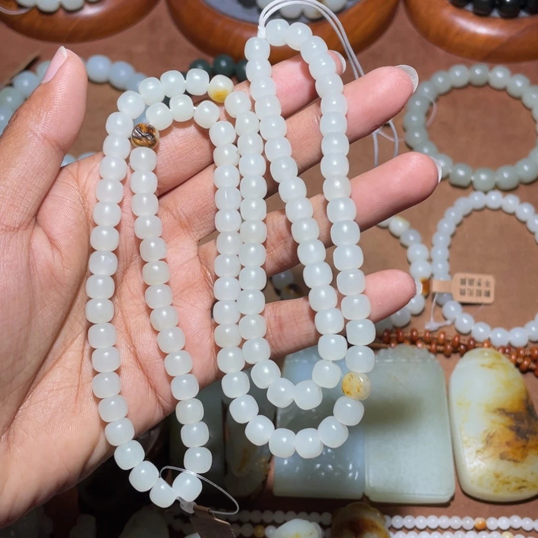 和田玉未镶嵌手链