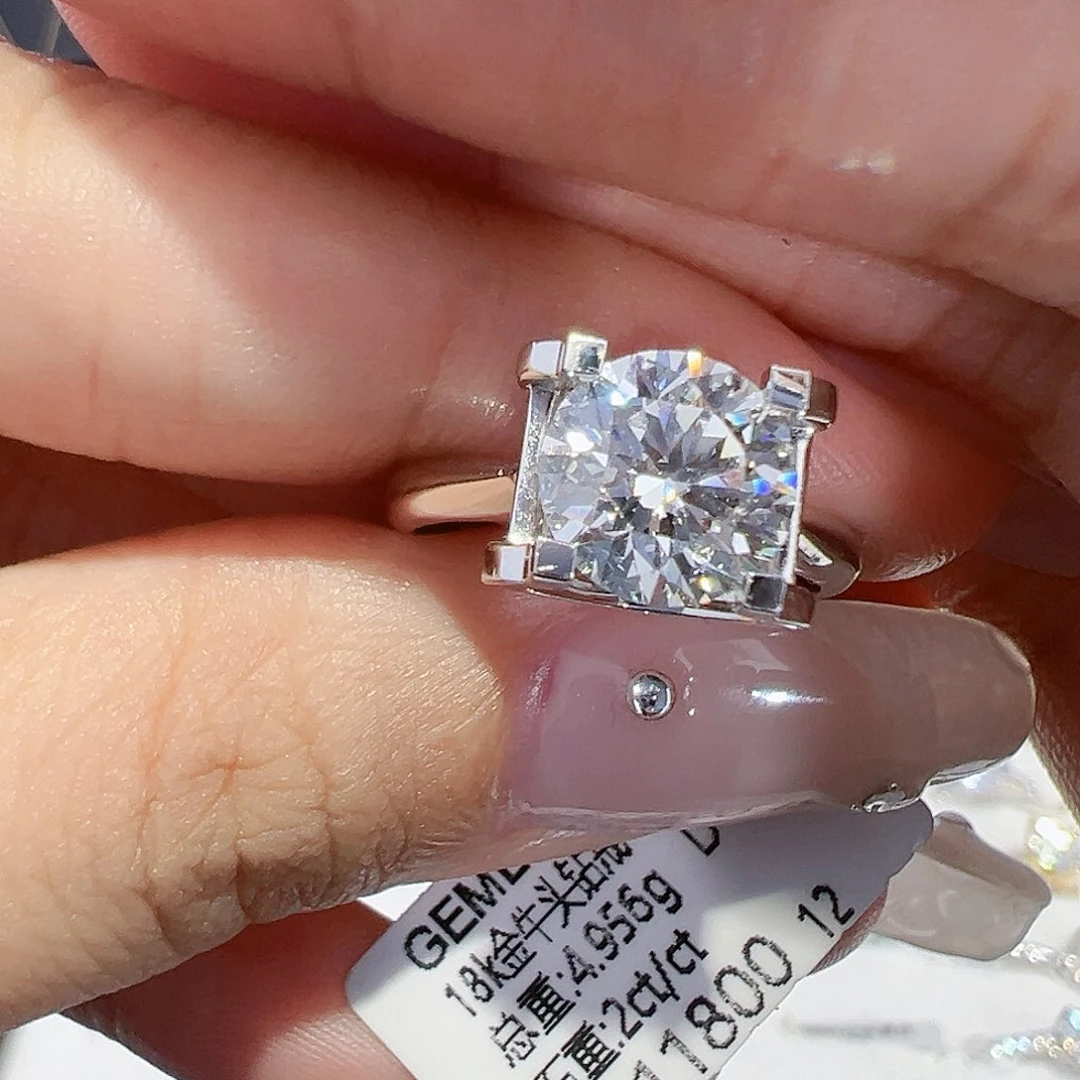 实验室培育钻石18K金镶嵌2