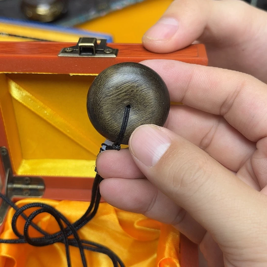 大叶紫檀（黑酸枝木类）