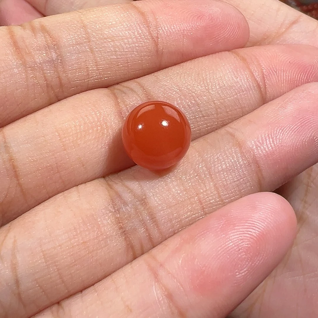 南红玛瑙未镶嵌珠宝奇石柿子红圆珠10.4m m