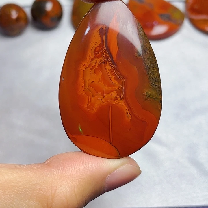 玛瑙/玉髓未镶嵌宣化战国红玛瑙