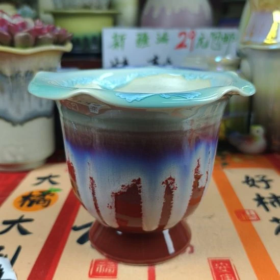 景德镇手工高温陶瓷：内口10.5外口13.5高11.5