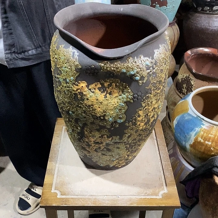 紫砂花盆口22高度35黑茶………