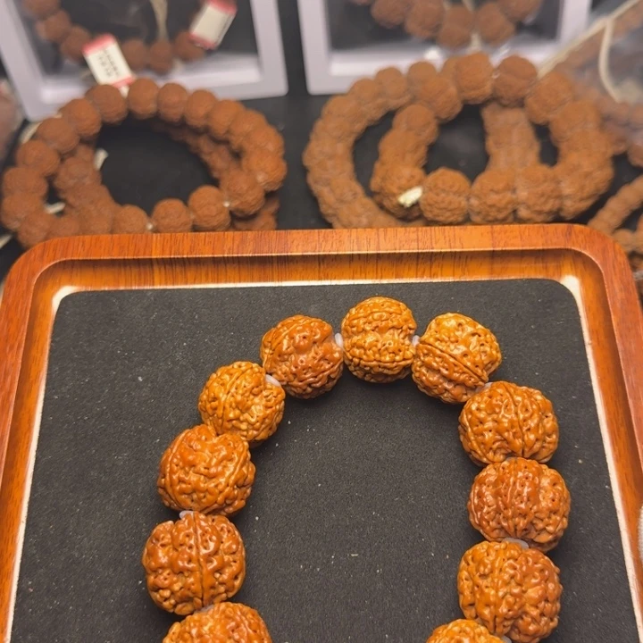 手串金刚菩提11号25尺寸满肉梅花