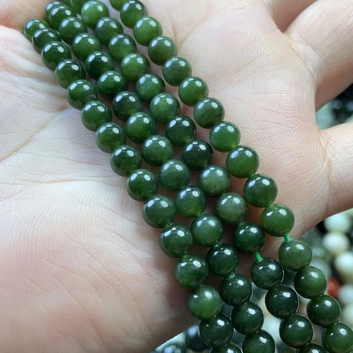 颈饰未镶嵌和田玉卡6