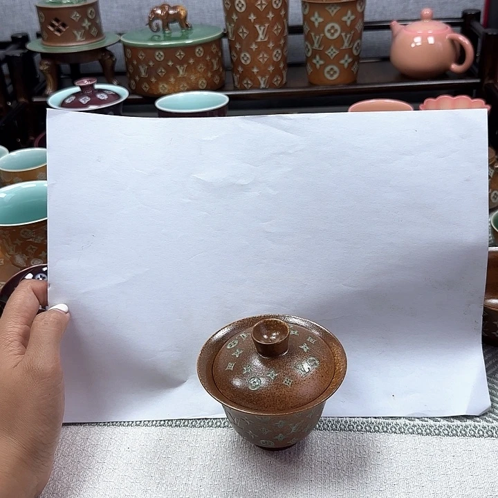 亮***)龙泉手工制作工艺盖碗