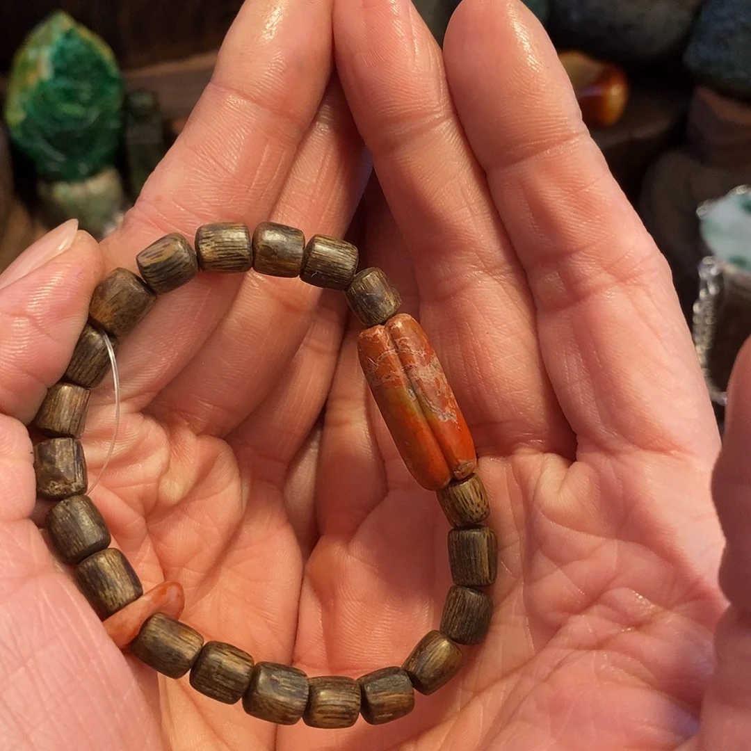 水晶颈饰未镶嵌?手串