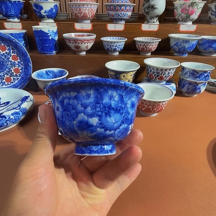 s****青花手工手绘万花压手杯