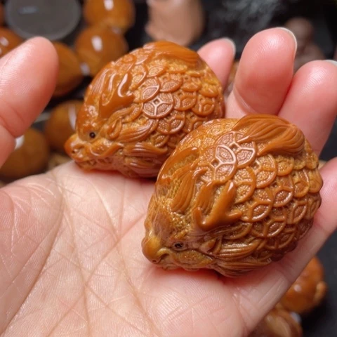 【闪购商品】手串/手链橄榄核35左右金币龙龟手球