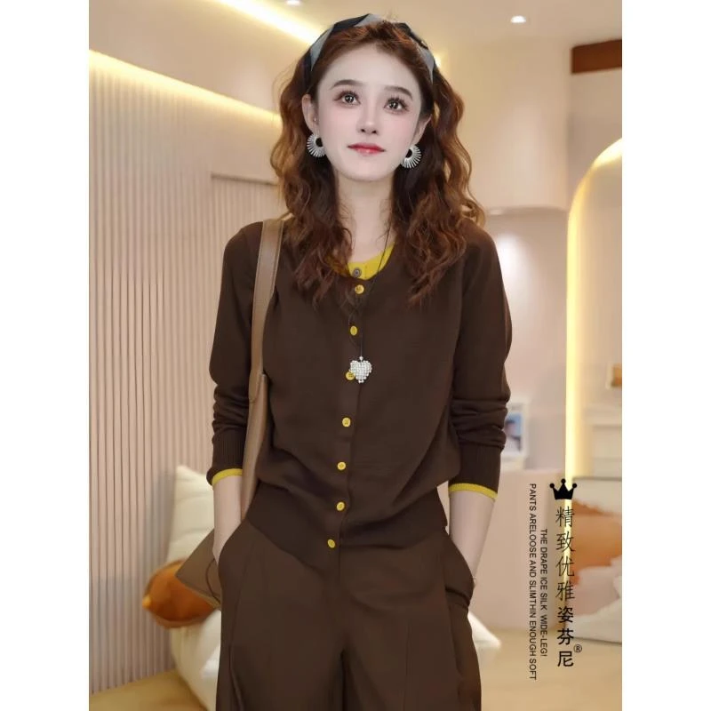 设计感气质针织衫女早秋新款小个子百搭洋气针织衫假两件撞色上衣