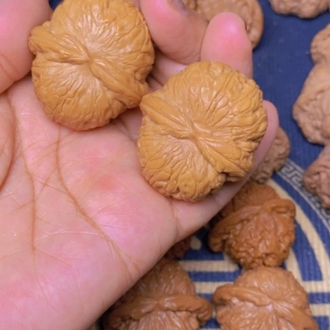 【闪购商品】文玩核桃吊坠元宝42