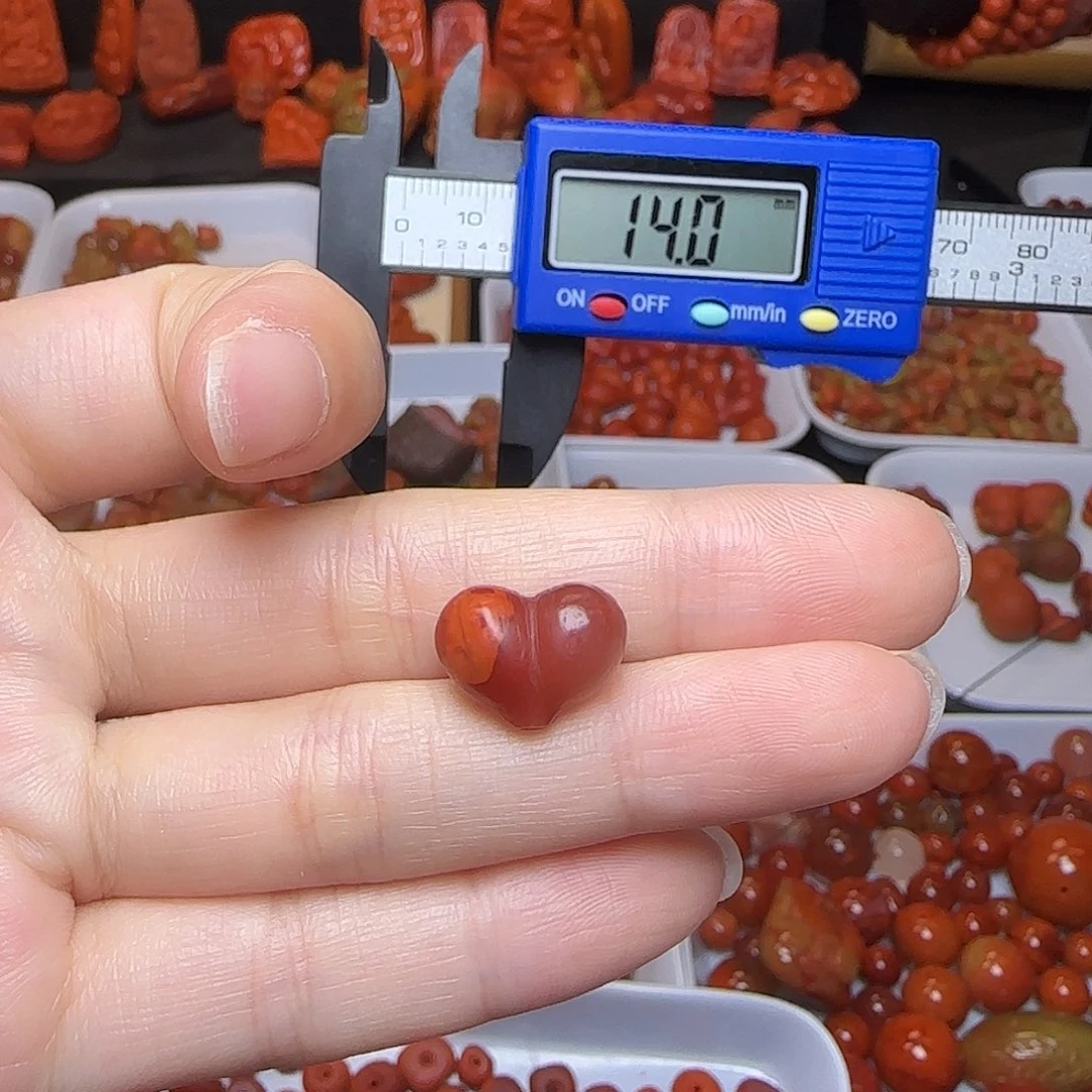 南红玛瑙未镶嵌吊坠(不含链)