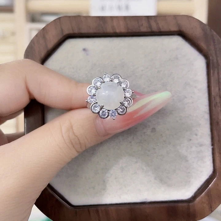 翡翠未镶嵌颈饰天然翡翠Ａ货