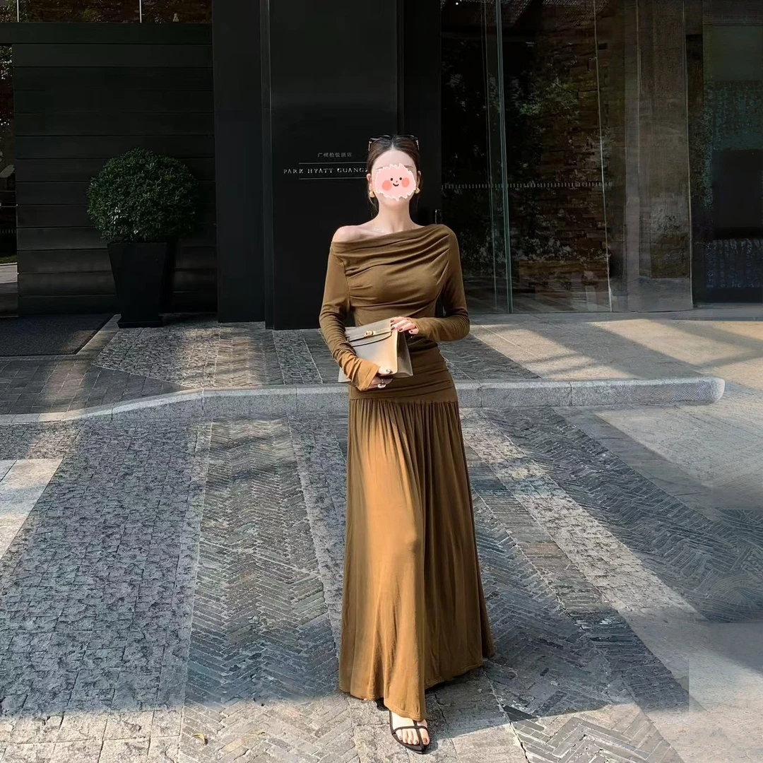 设计感褶皱长袖T恤套装轻熟小众氛围感裙两件套法式显瘦时尚套装