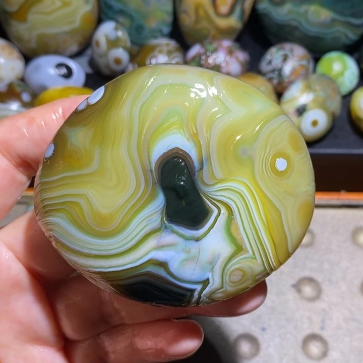 未镶嵌玛瑙/玉髓珠宝半成品15