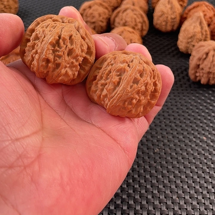 把件文玩核桃球白40