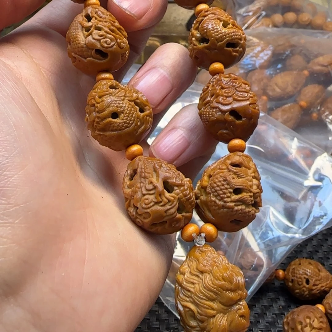 手串/手链橄榄核九龙献瑞