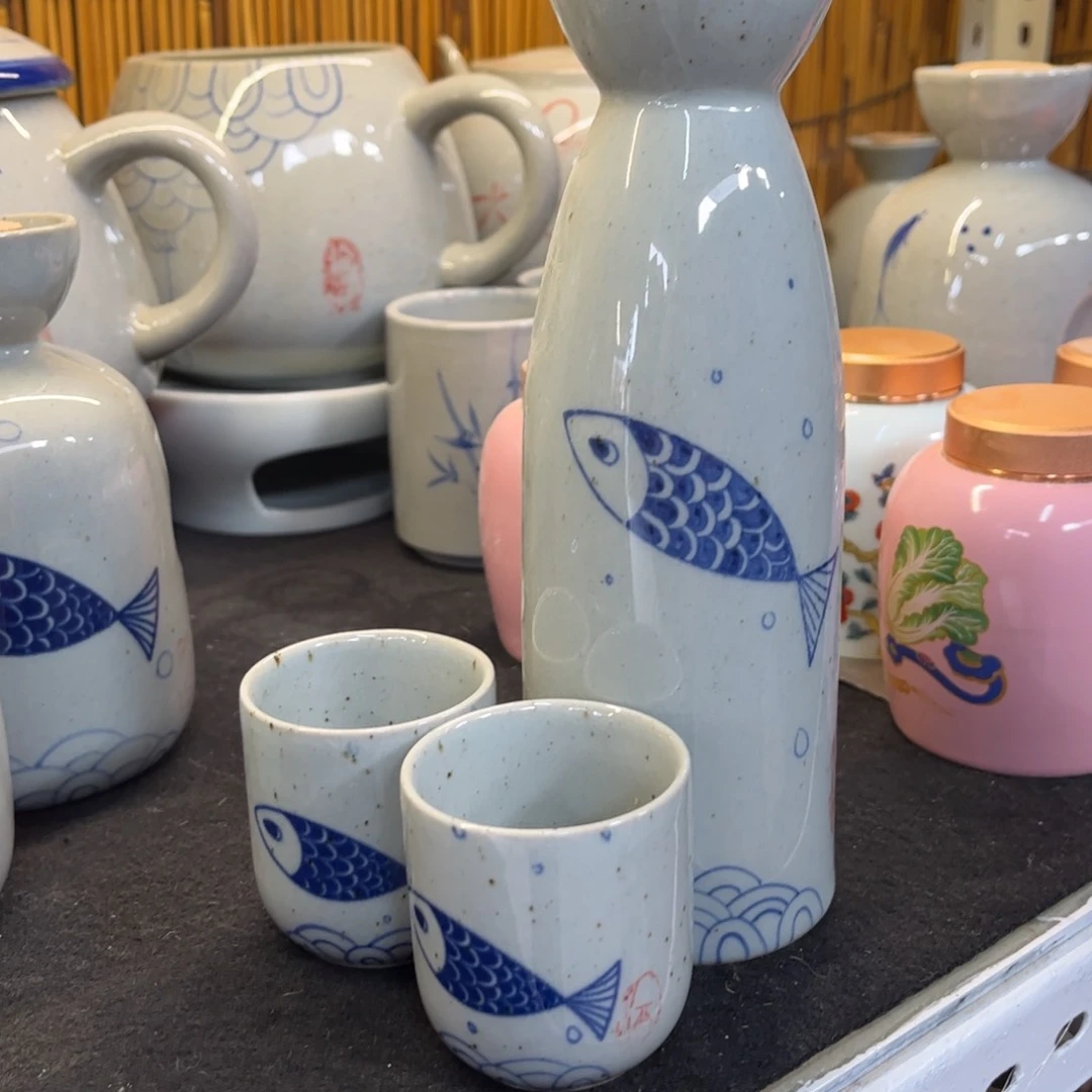 分酒器，送两杯。。。。。