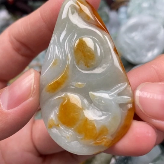 翡翠吊坠(不含链)未镶嵌