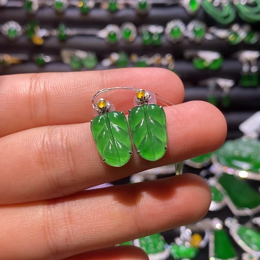 翡翠耳饰18K金镶嵌天然翡翠