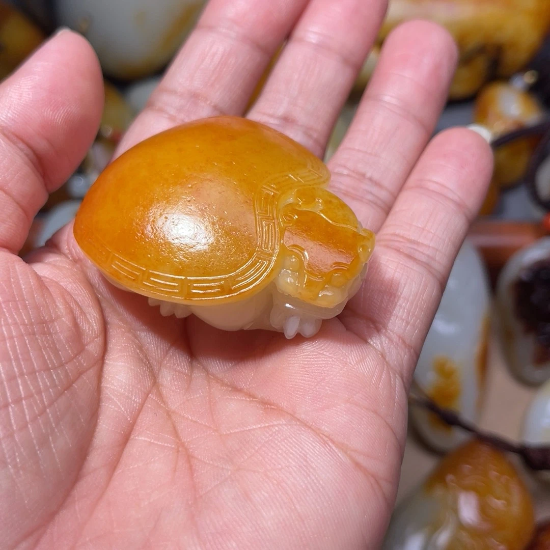 和田玉挂件未镶嵌