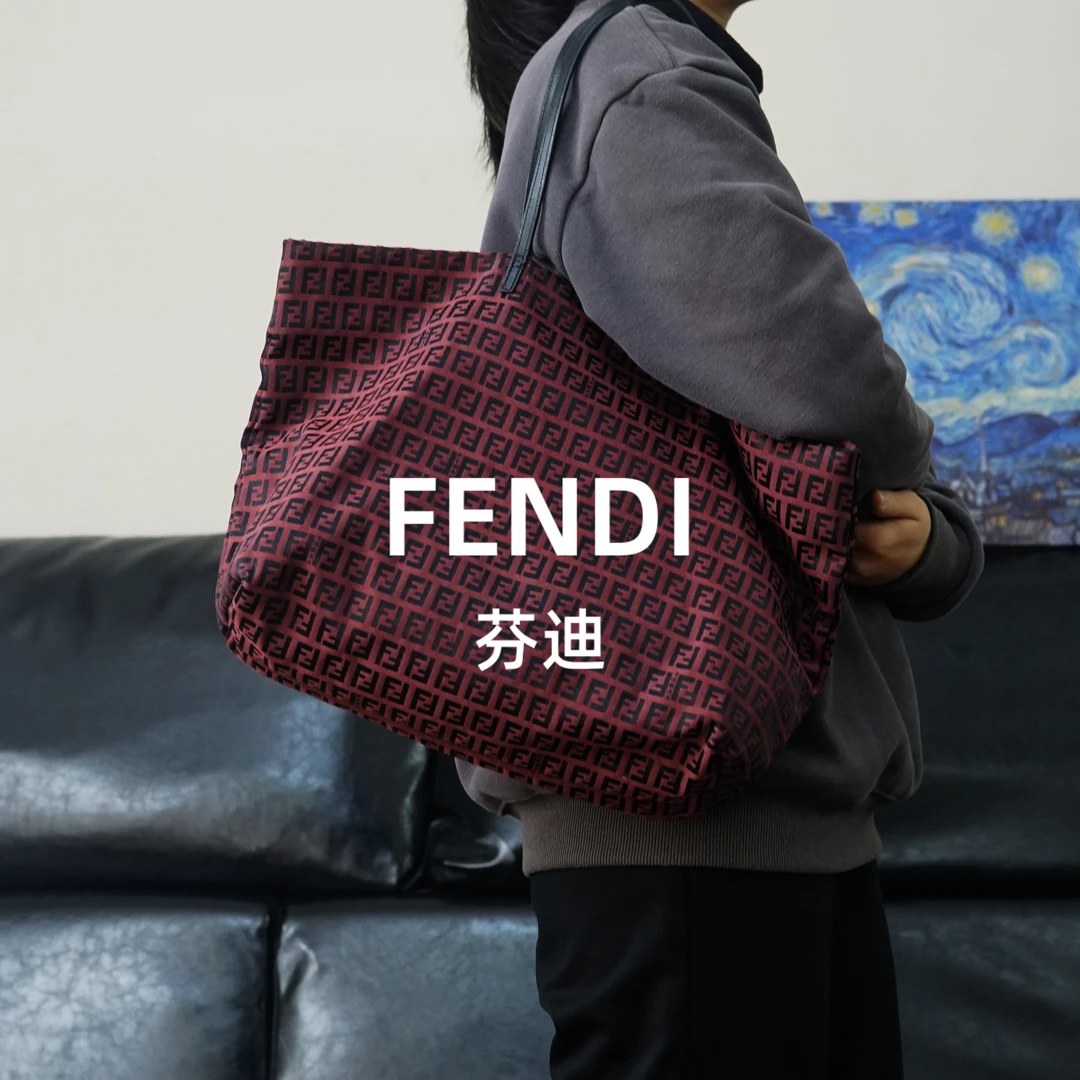 95新 FENDI/芬迪 单肩托特包/HD02508063/8063