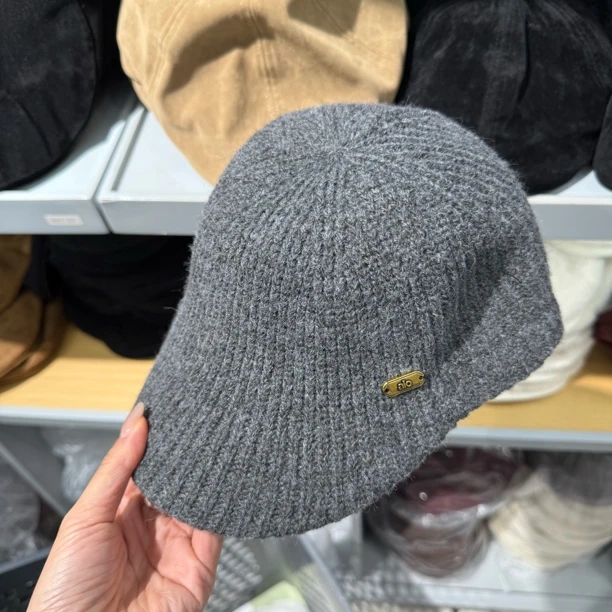 秋冬保暖显瘦针织毛线鸭舌帽